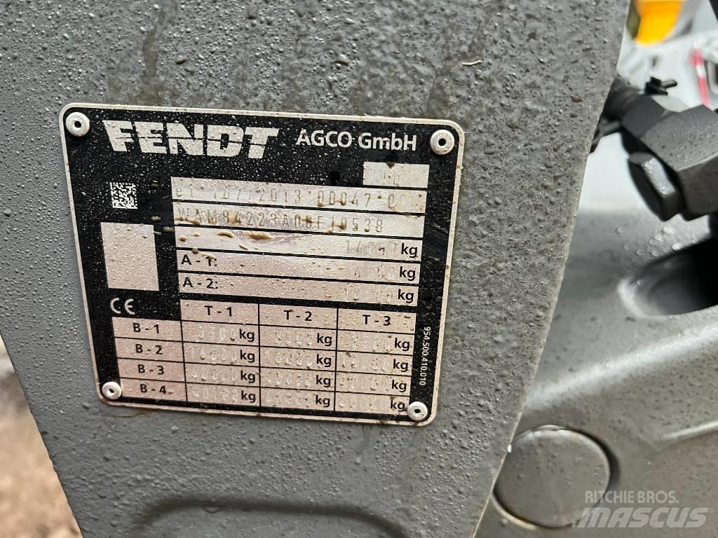 Fendt 828 Traktory