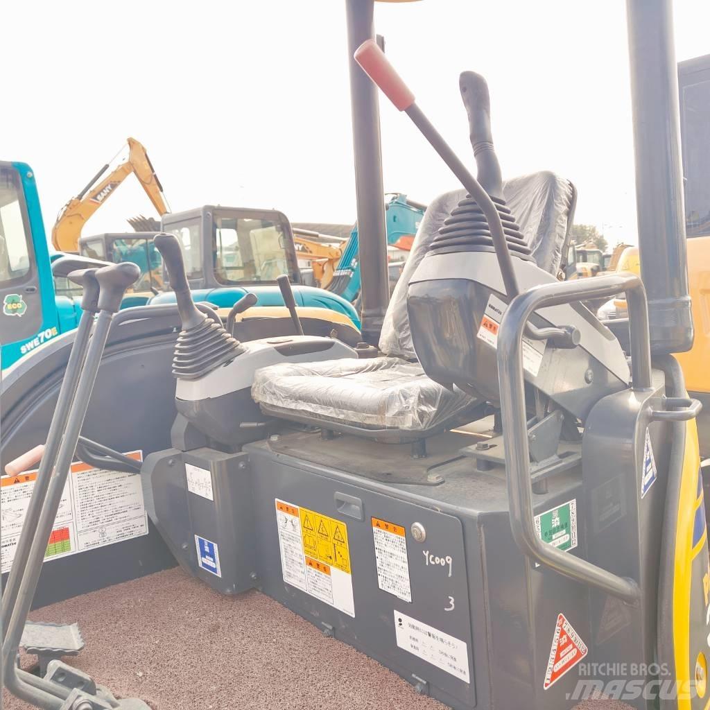 Komatsu PC30MR-3 Mini rýpadlá < 7t