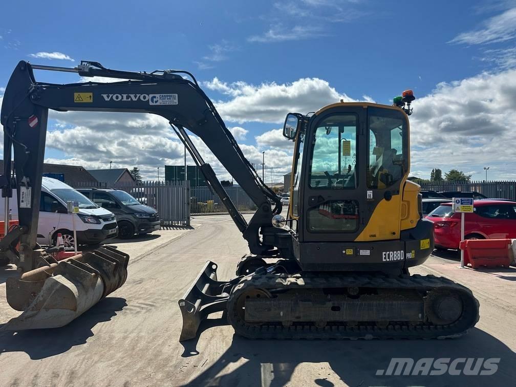 Volvo ECR 88 D Midi rýpadlá 7 t - 12 t