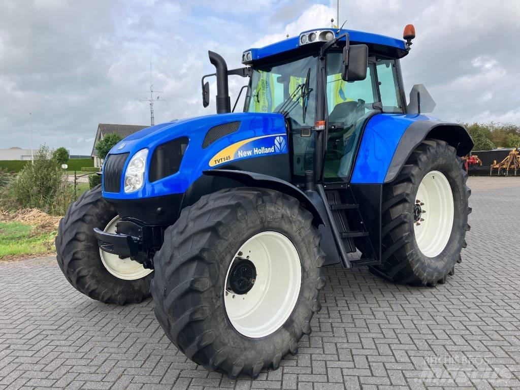 New Holland TVT 145 Traktory