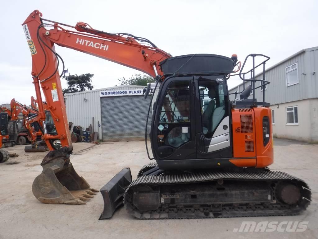 Hitachi ZX 135 USB-6 Pásové rýpadlá
