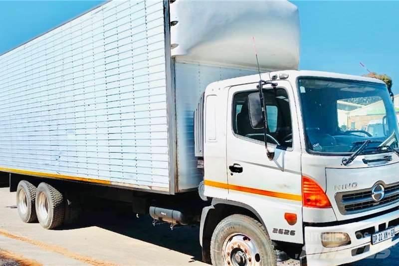 Hino 500 2626 Ďalšie nákladné vozidlá