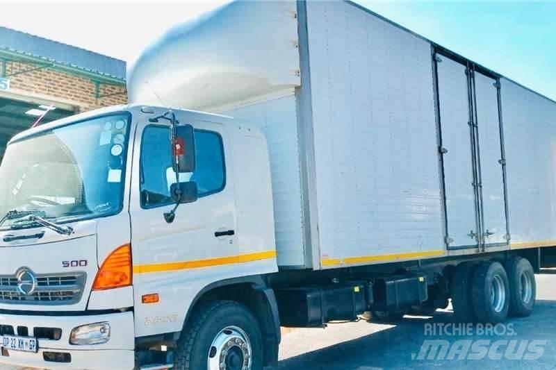 Hino 500 2626 Ďalšie nákladné vozidlá