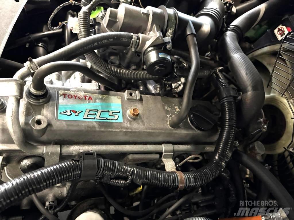 Cesab 10493 M325G LPG vozíky