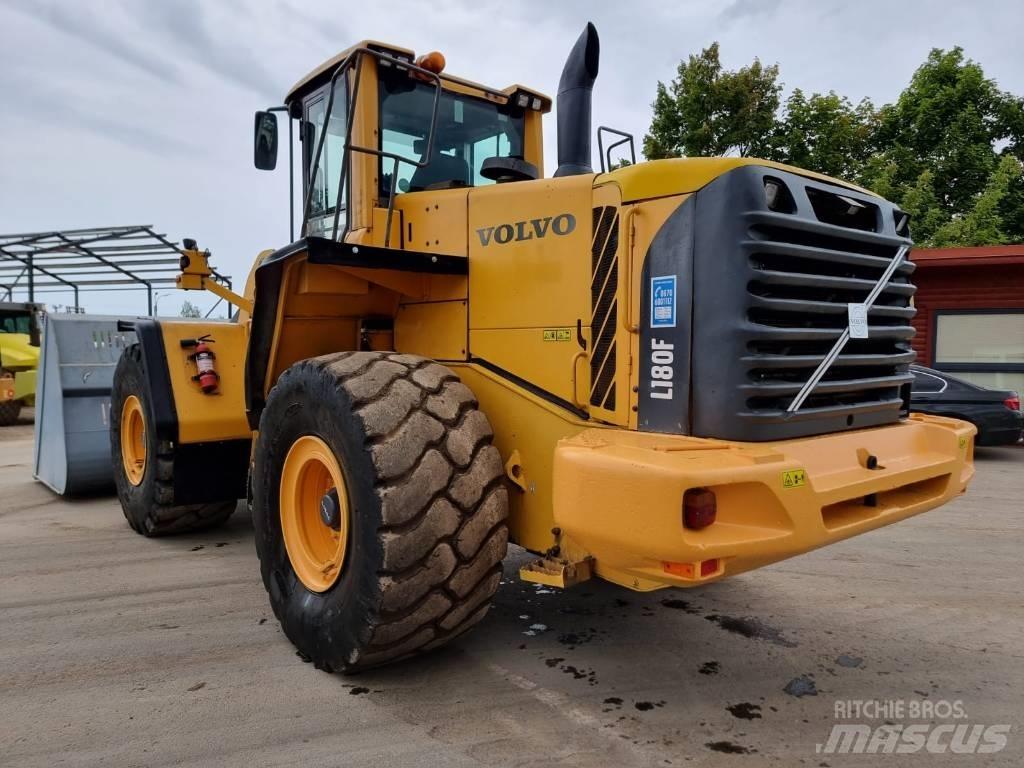 Volvo L 180 F Kolesové nakladače