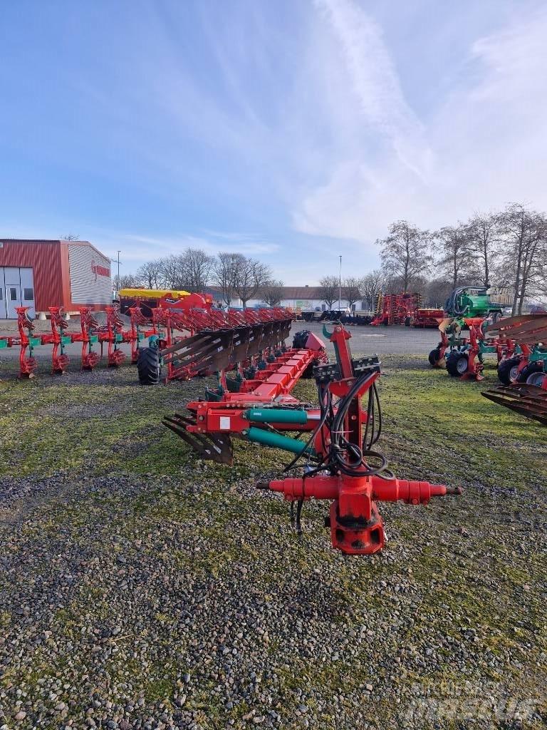 Kverneland PB100 Dvojstranné pluhy