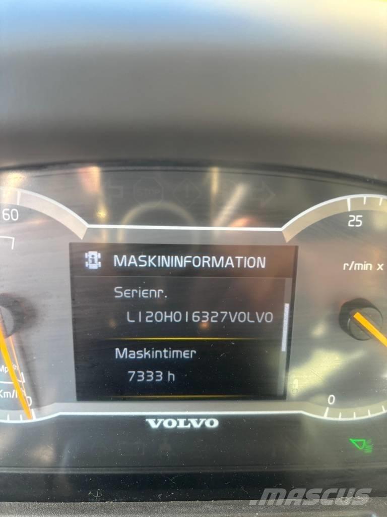 Volvo L 120 H Kolesové nakladače