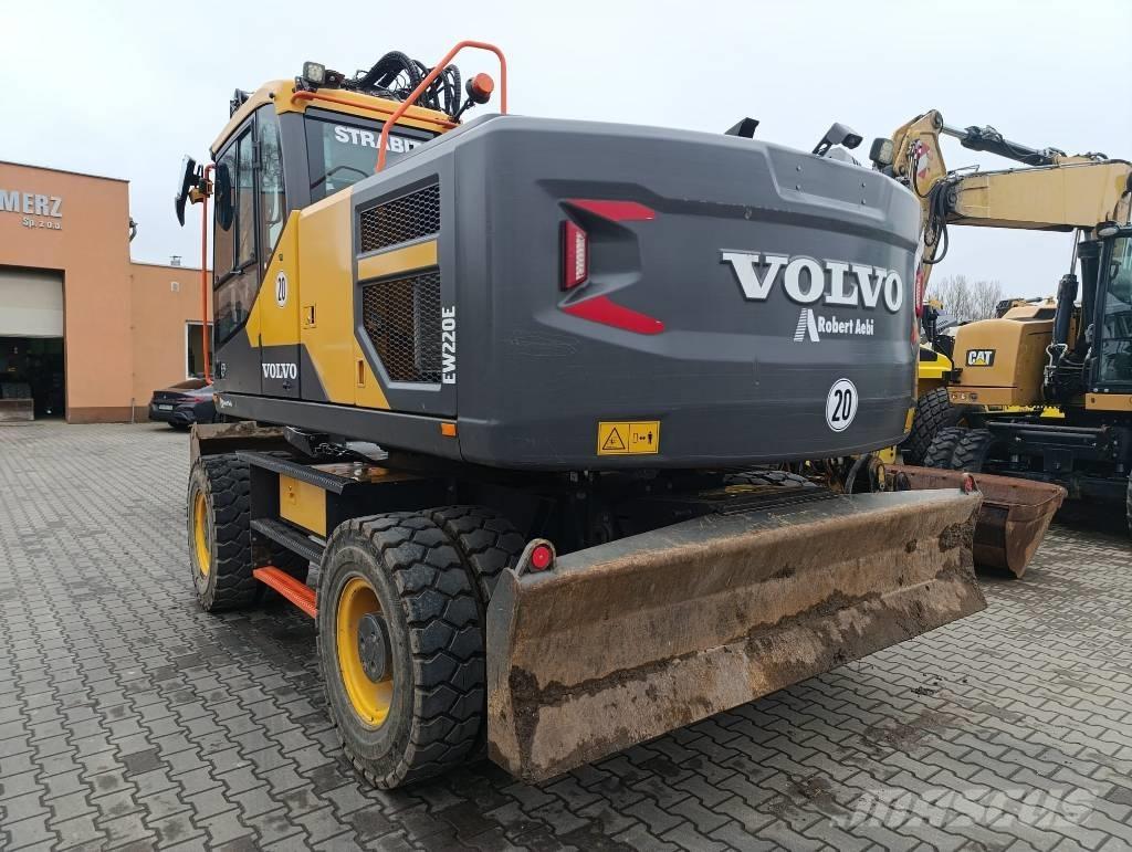 Volvo EW 220 E Kolesové rýpadlá