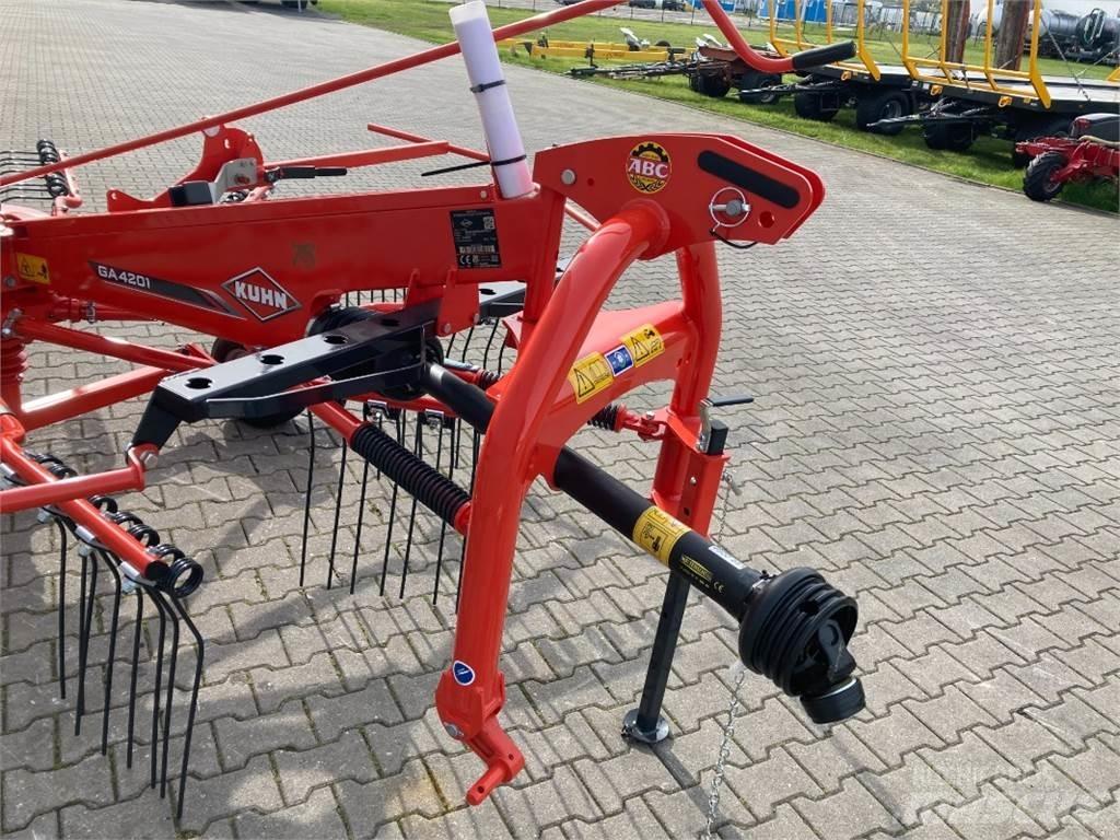 Kuhn GA 4201 Riadkovacie žacie stroje