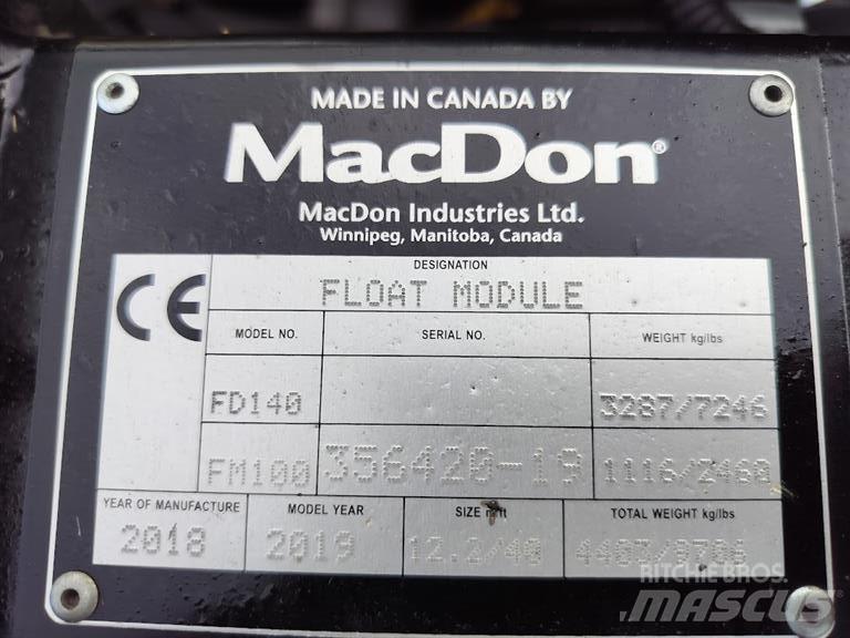 MacDon FD 140 Príslušenstvo a náhradné diely ku kombajnom