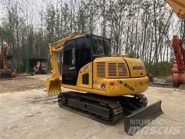 Komatsu PC70-8 Pásové rýpadlá