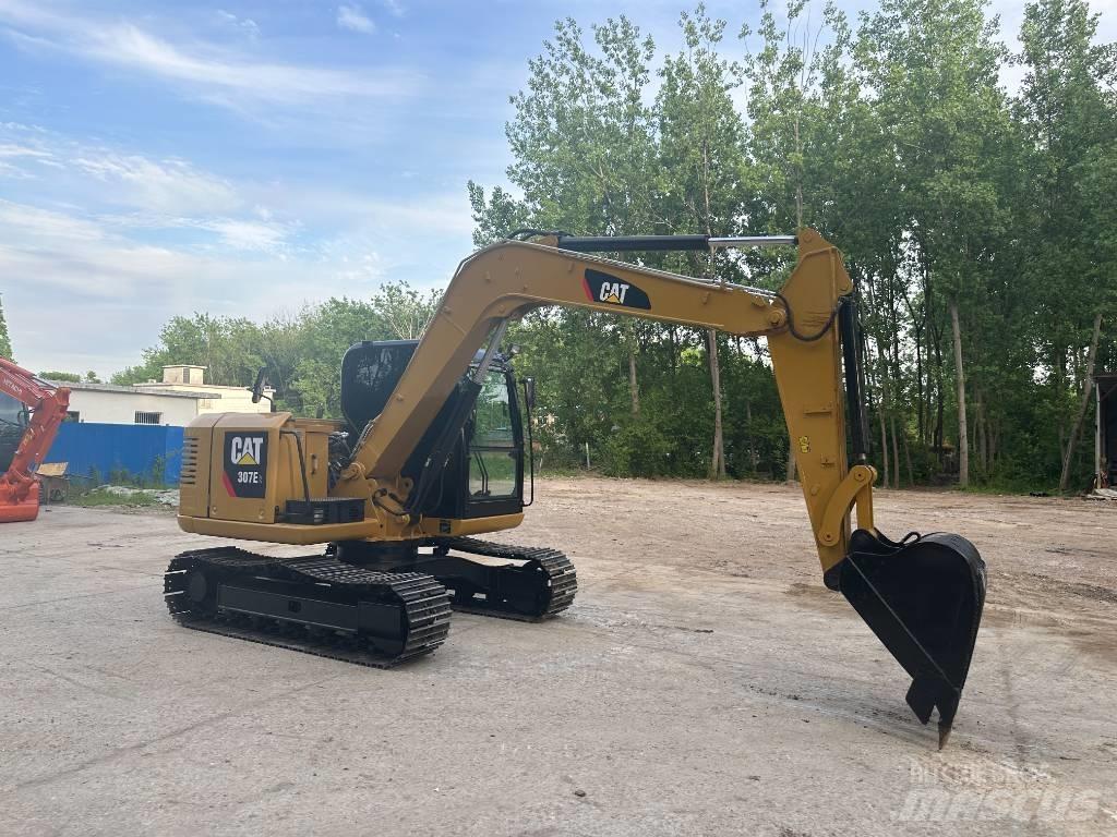 CAT 307E Pásové rýpadlá