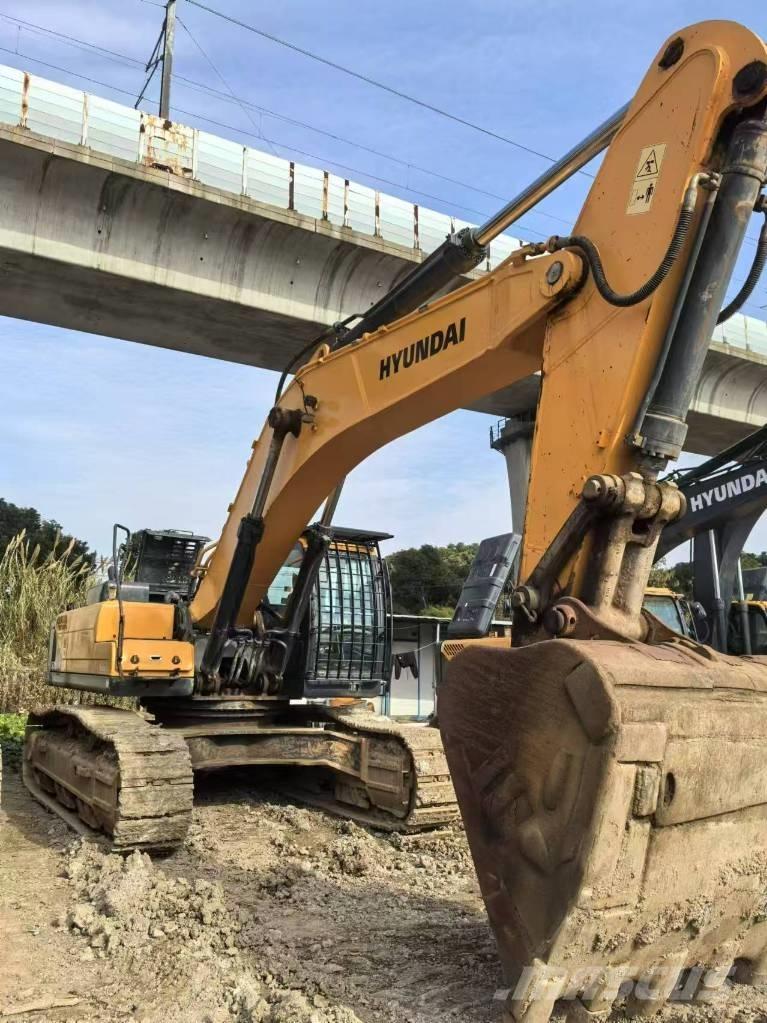 Hyundai 520VS Pásové rýpadlá