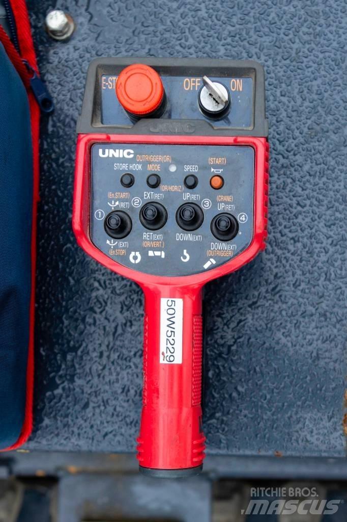 Unic URW-547 CDER Minižeriavy