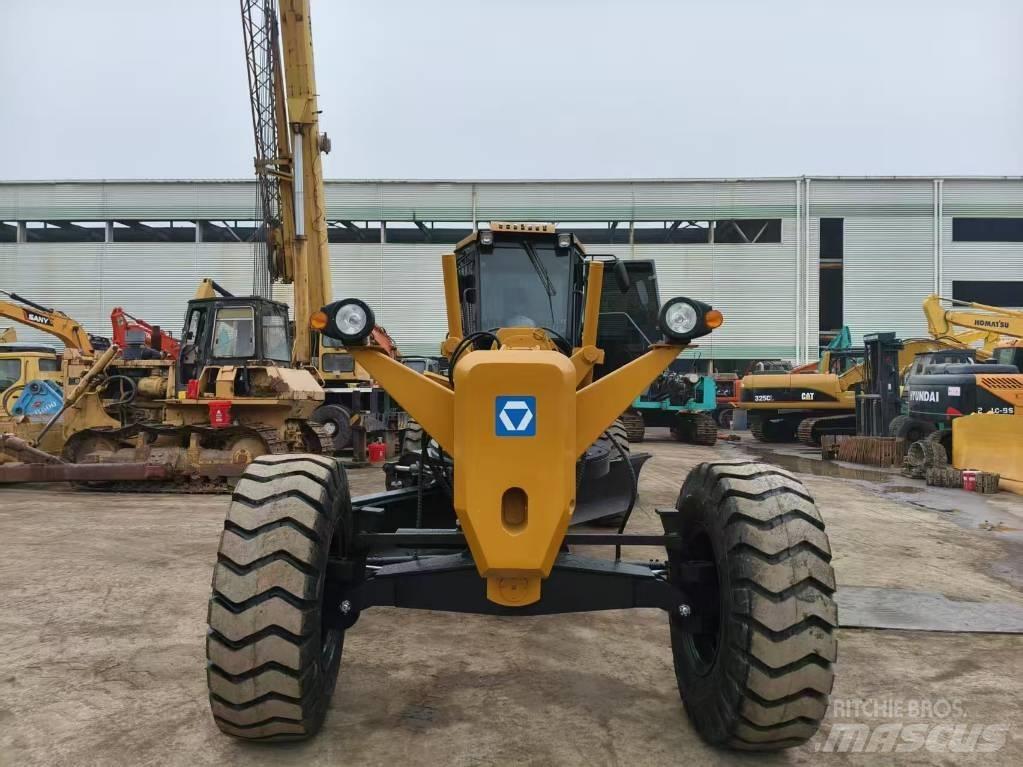 XCMG GR180 Grejdery