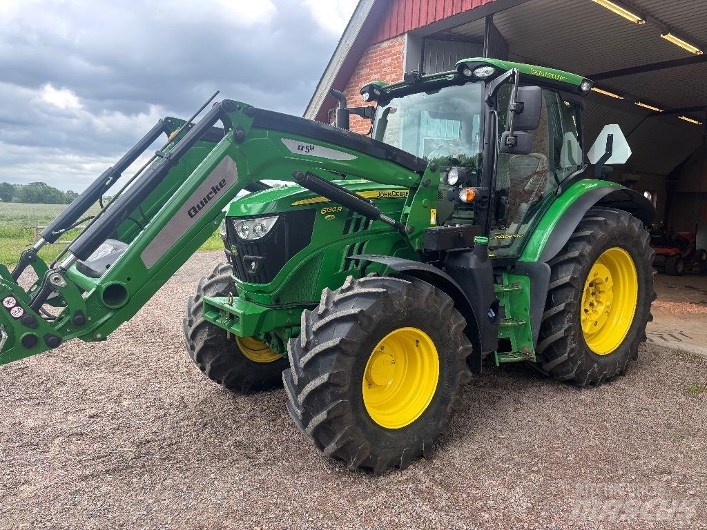 John Deere 6130 R Traktory