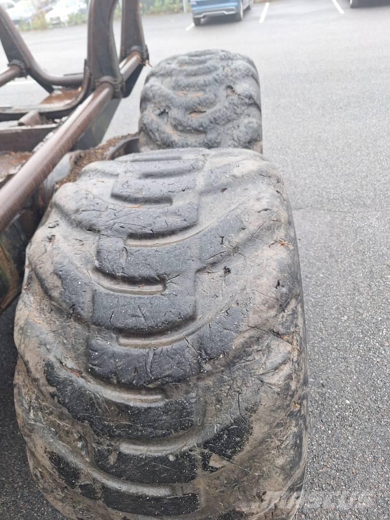 Timberjack 1010B Lesné traktory