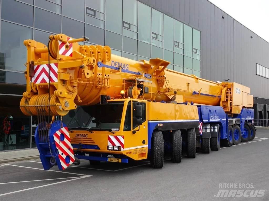 Terex Demag AC 700 Univerzálne terénne žeriavy