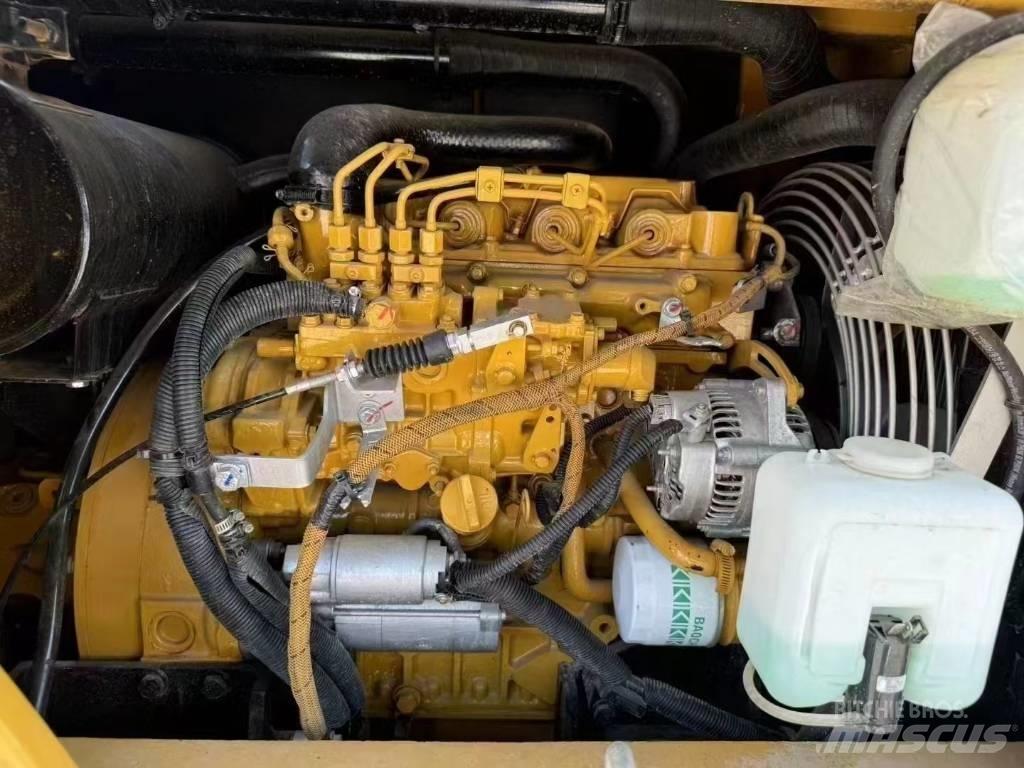 CAT 307E2 Pásové rýpadlá