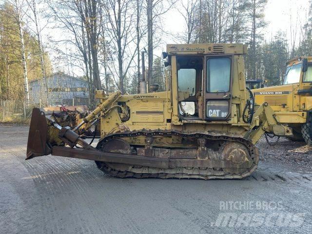 CAT D5B 44x890 Pásové dozéry