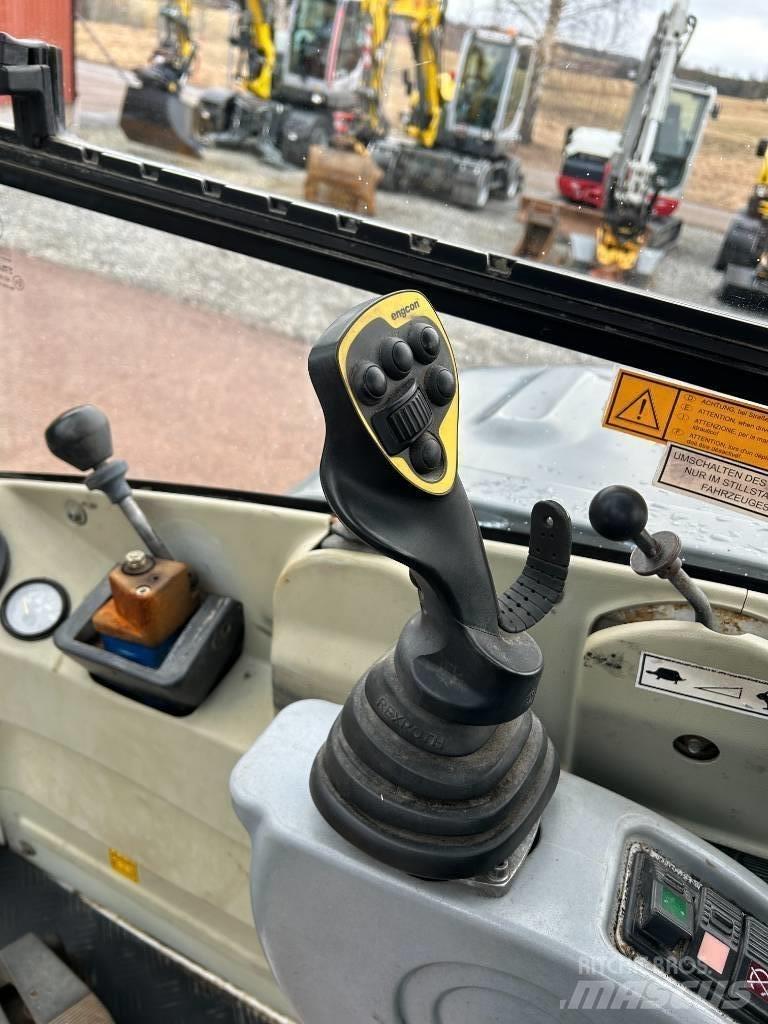 Wacker Neuson 6503 Kolesové rýpadlá