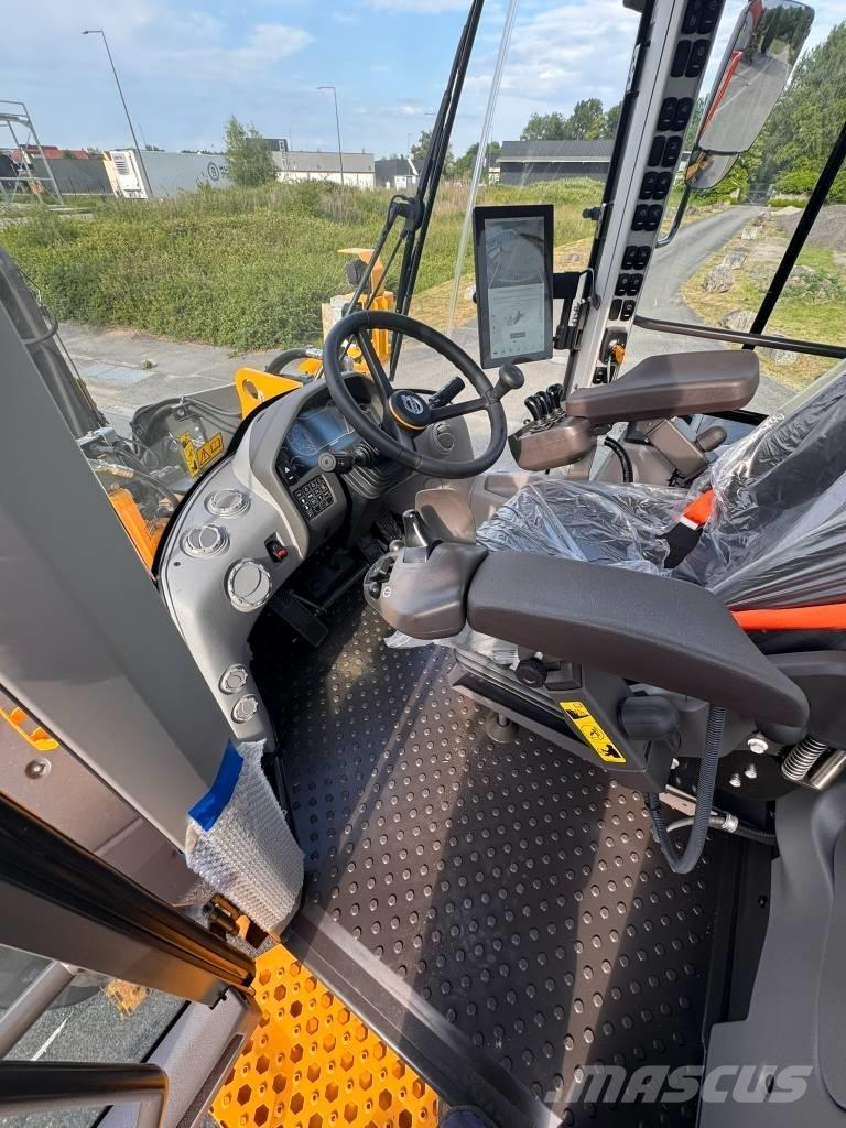 Volvo L 120 H2 Kolesové nakladače