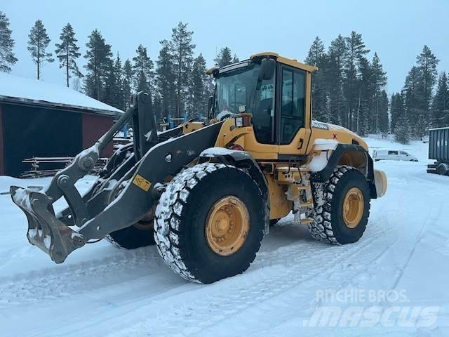 Volvo L120G Kolesové nakladače