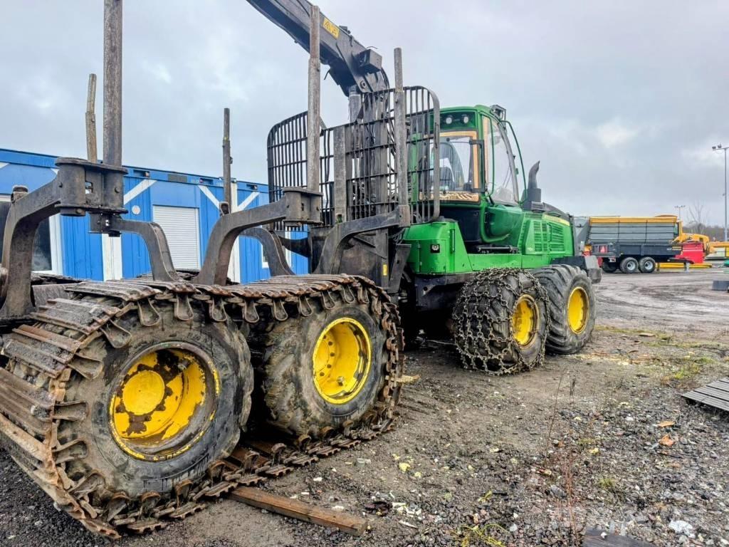 John Deere 1110 Lesné traktory