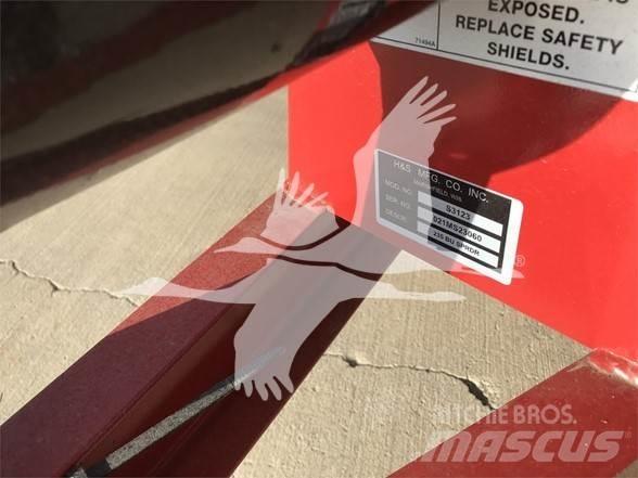 H&S 3123 Rozmetadlá maštaľného hnoja