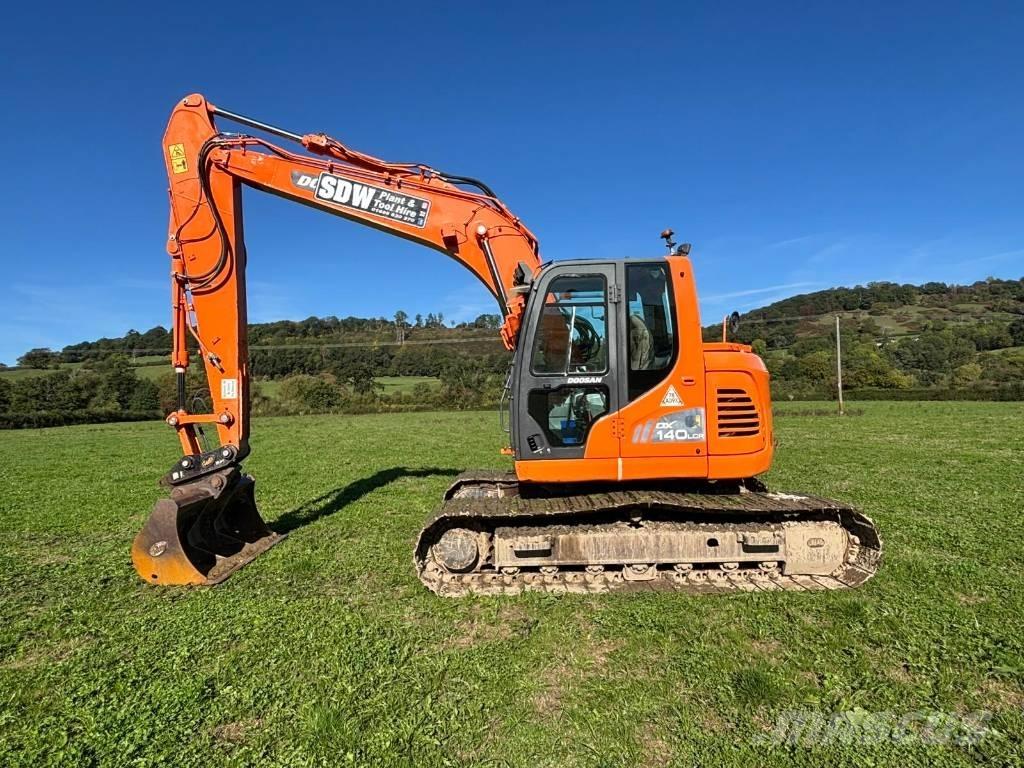 Doosan DX 140 LCR-3 Pásové rýpadlá