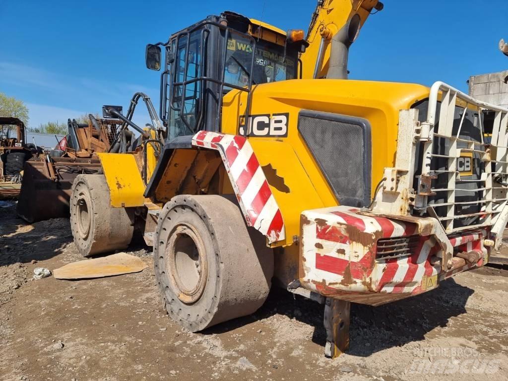 JCB 457 Kolesové nakladače