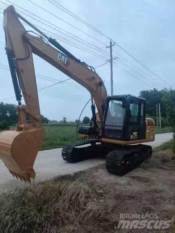 CAT 313 D2 GC Pásové rýpadlá