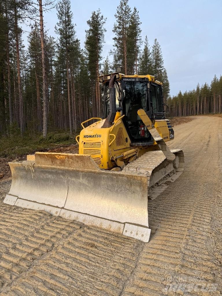 Komatsu D 37 PX-23 Pásové dozéry
