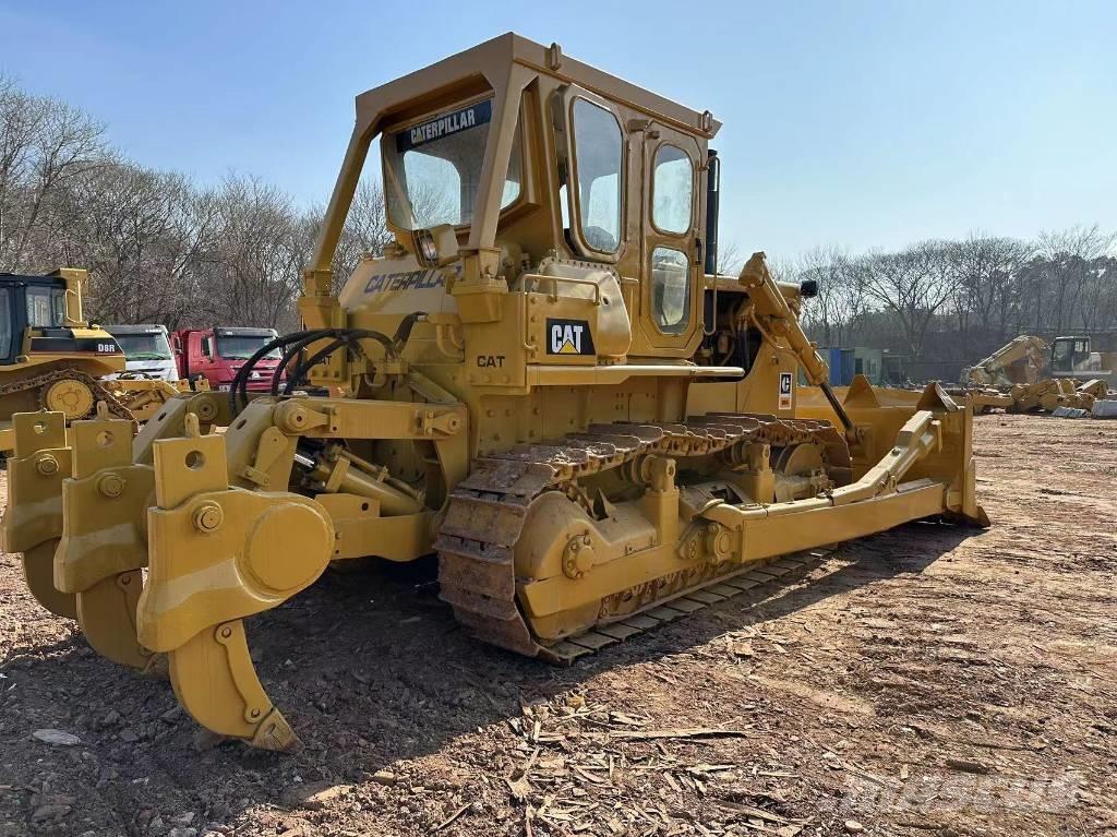 CAT D 8 K Pásové dozéry