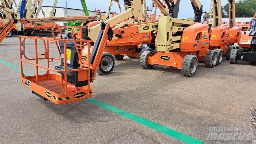 JLG EC520AJ Kĺbové plošiny