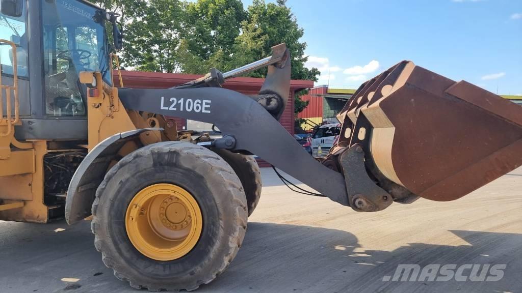 Bell L 2106 E Kolesové nakladače