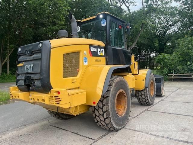 CAT 926 M Kolesové nakladače