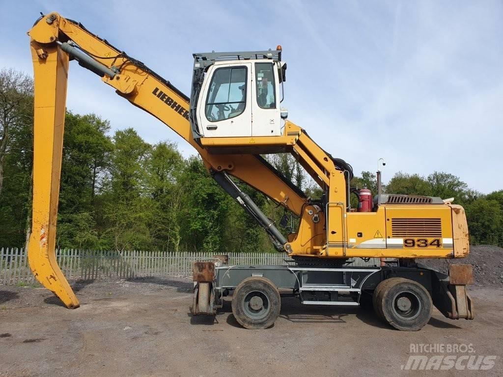 Liebherr A 934 C Stroje pre manipuláciu s odpadom