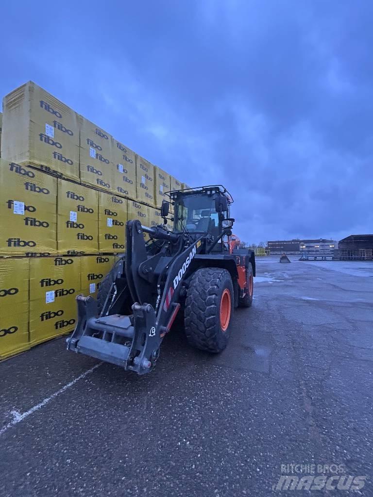 Doosan DL 280-7 Kolesové nakladače