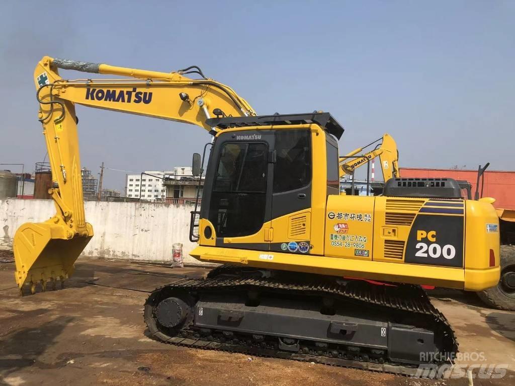 Komatsu PC200-8 Pásové rýpadlá