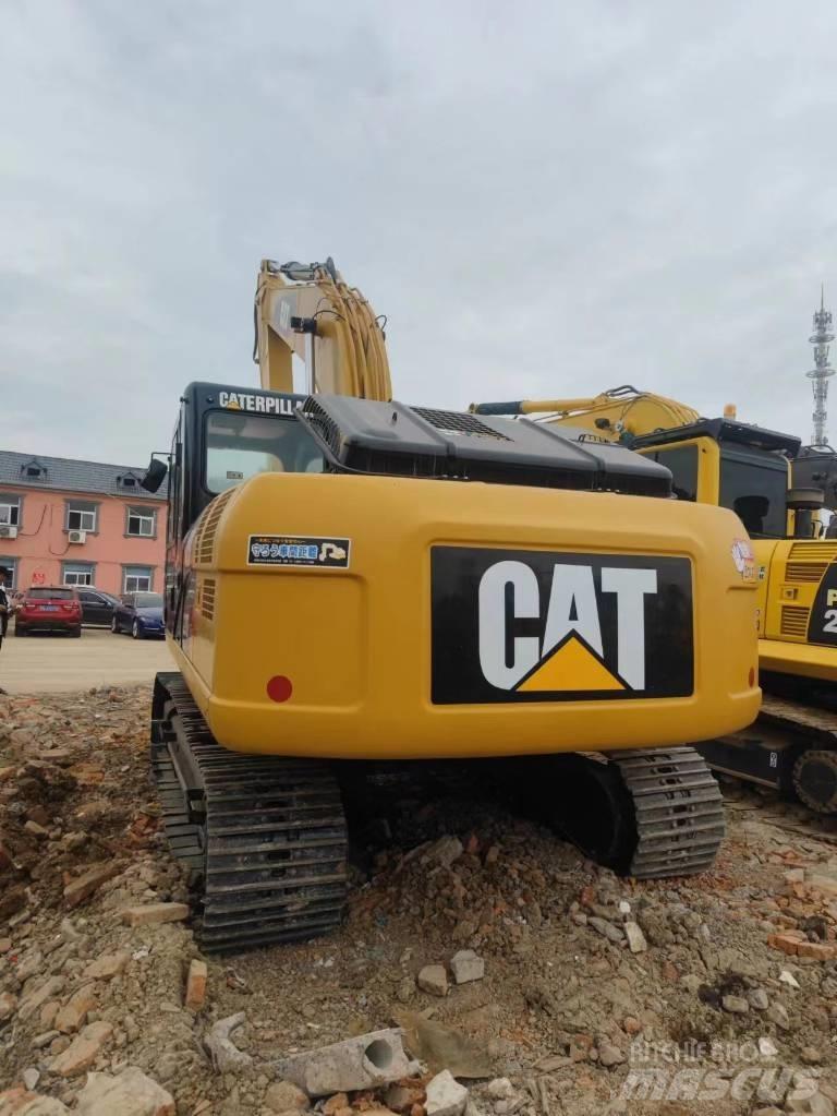 CAT 320 D Pásové rýpadlá