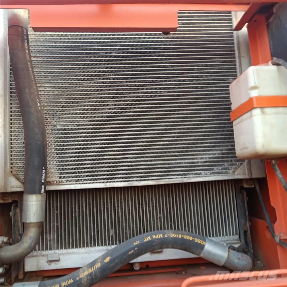 Doosan DH300LC-7 Pásové rýpadlá