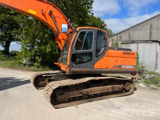 Doosan DX 225 LC Pásové rýpadlá
