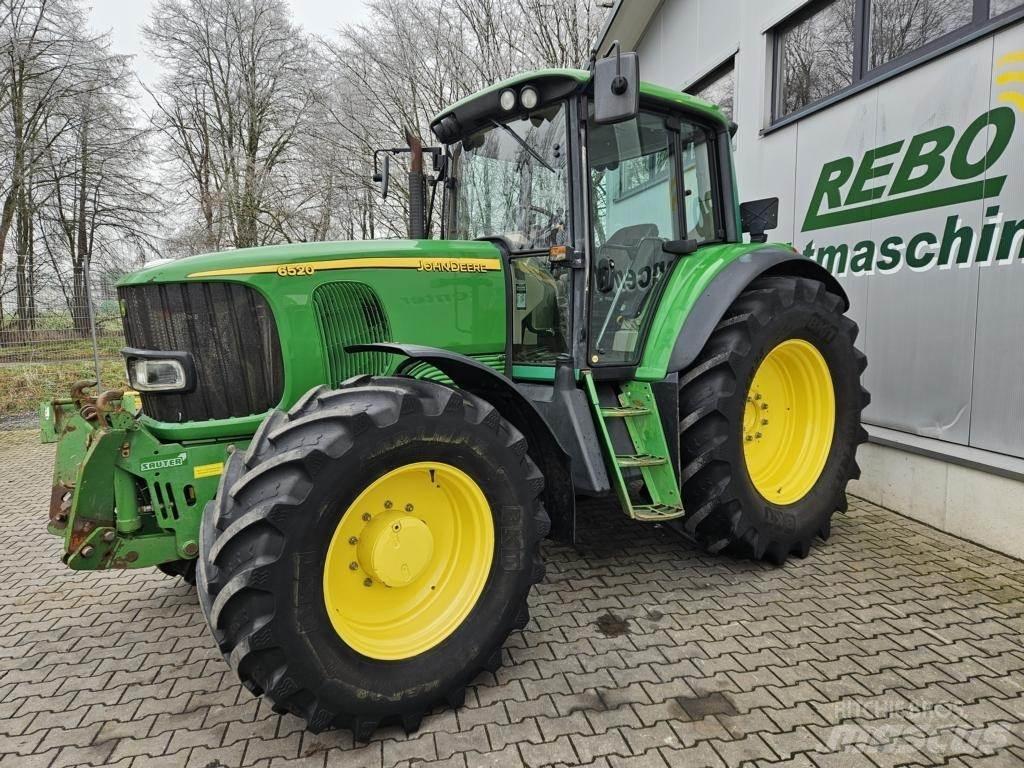 John Deere 6520 Traktory