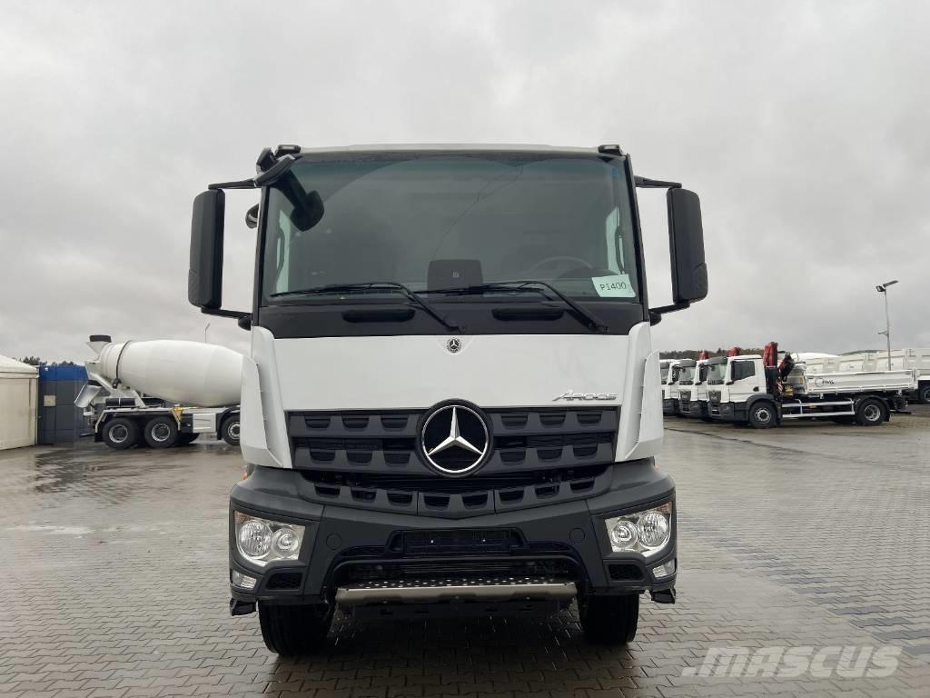 Mercedes-Benz 4143 Sklápače