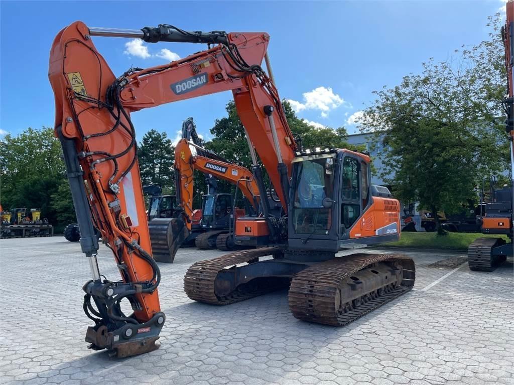 Doosan DX235LC-5 Pásové rýpadlá