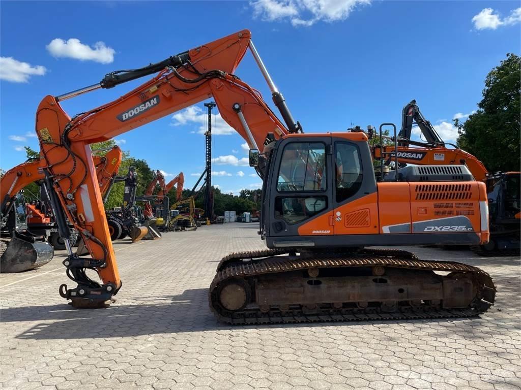 Doosan DX235LC-5 Pásové rýpadlá