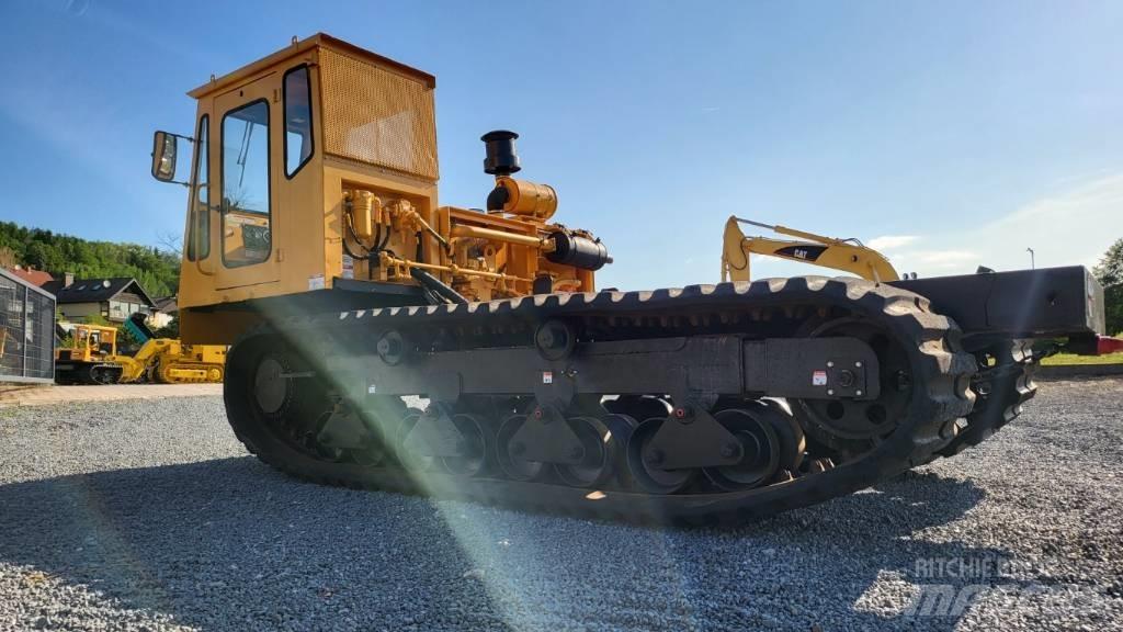 Morooka MST 2200 Pásové sklápače