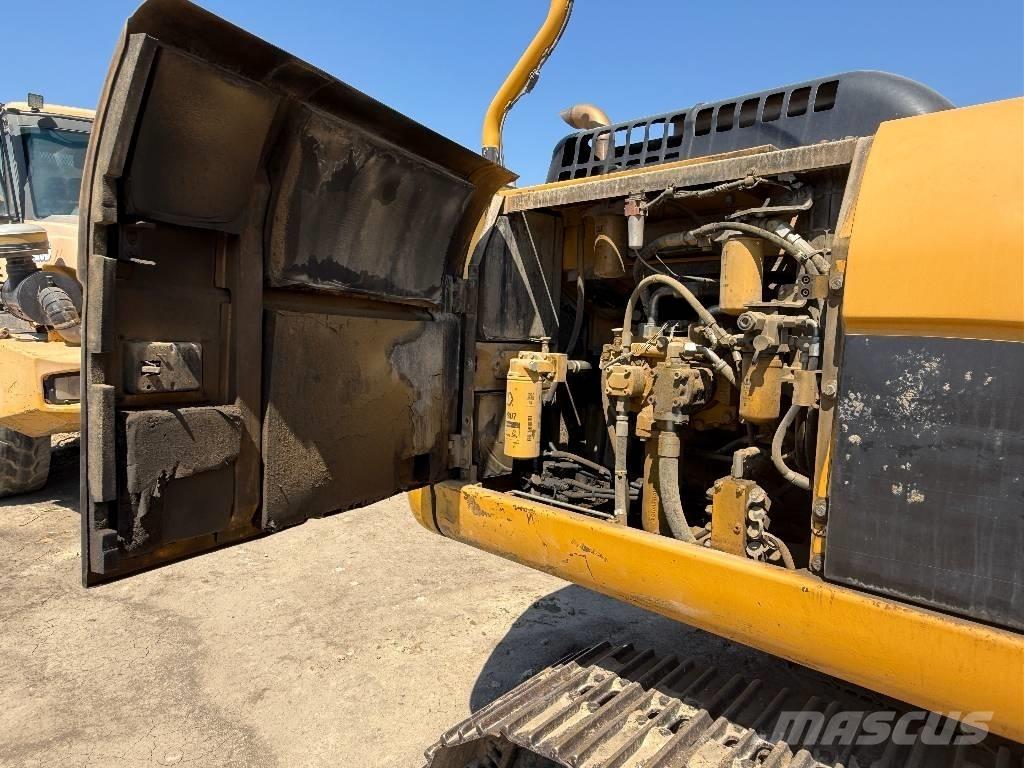 CAT 324 D Pásové rýpadlá