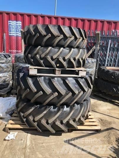 Valtra Wheels & Tyres Pneumatiky, kolesá a ráfiky